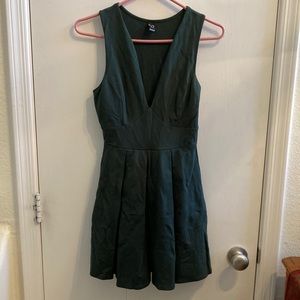 Windsor Sleeveless Dress size Teen Medium